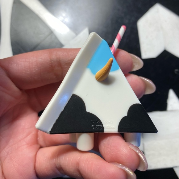 tokidoki x Strangeco Moofia 2% LOW FAT MILK - Picture 2 of 5